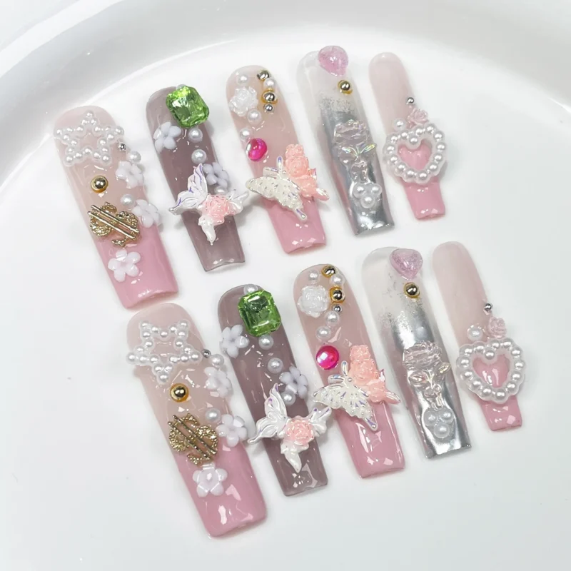 Adorable 10pc Cute Bear Rhinestone Fake Nails | Extra Long & Shiny - Image 5